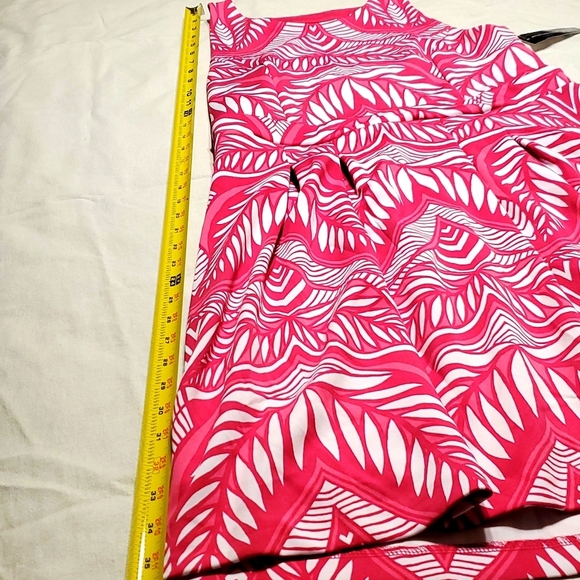 Pink Dress - Picture 3 of 7